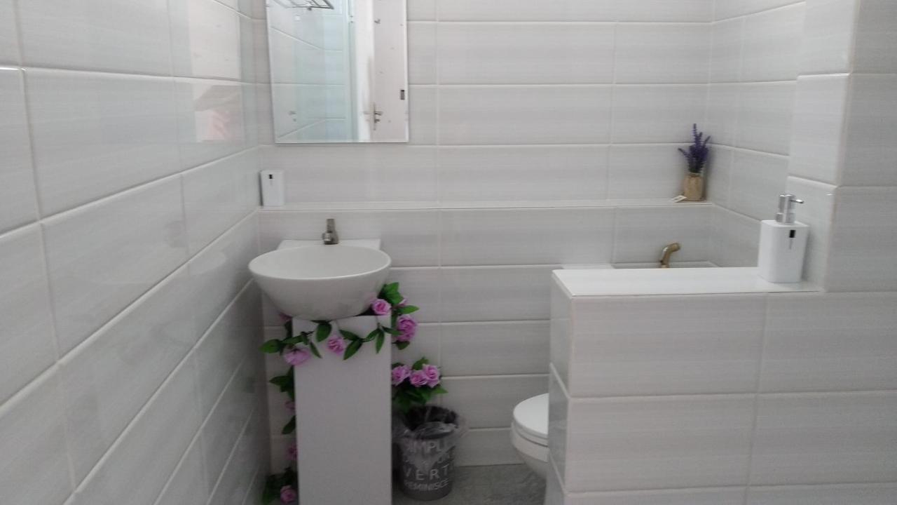 爱上海蓝蓝屋民宿 Blue Ocean Station Penampang Bagian luar foto